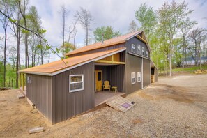 House (2 Bedrooms) | Interior - 1 Mi to Mohican River: Wooded Retreat w/ Trails! (Brinkhaven)