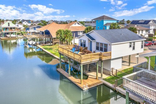 Water Front On The Canal | Boat Slip |Private Dock