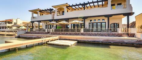 公寓 (5 Bedrooms) | 住宿正面