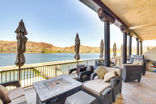 Game Room + Dock: Riverfront Escape in Parker!