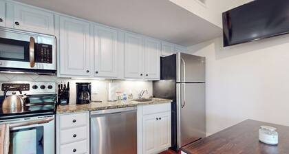 Kiawah Exclusives | 4285 Mariners Watch Villa | Dog Friendly