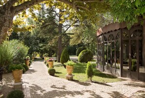 Villa | 7 bedrooms, Internet - Charming Mas Provencal With Swimming Pool (Noves)