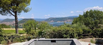 Villa T5 Swimming pool with view of Lac du Salagou