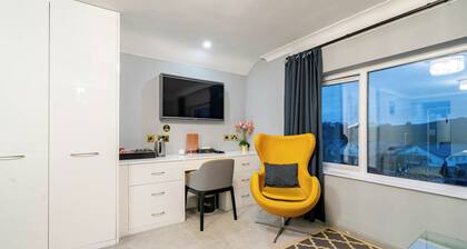 Waterhead Rooms & Suites