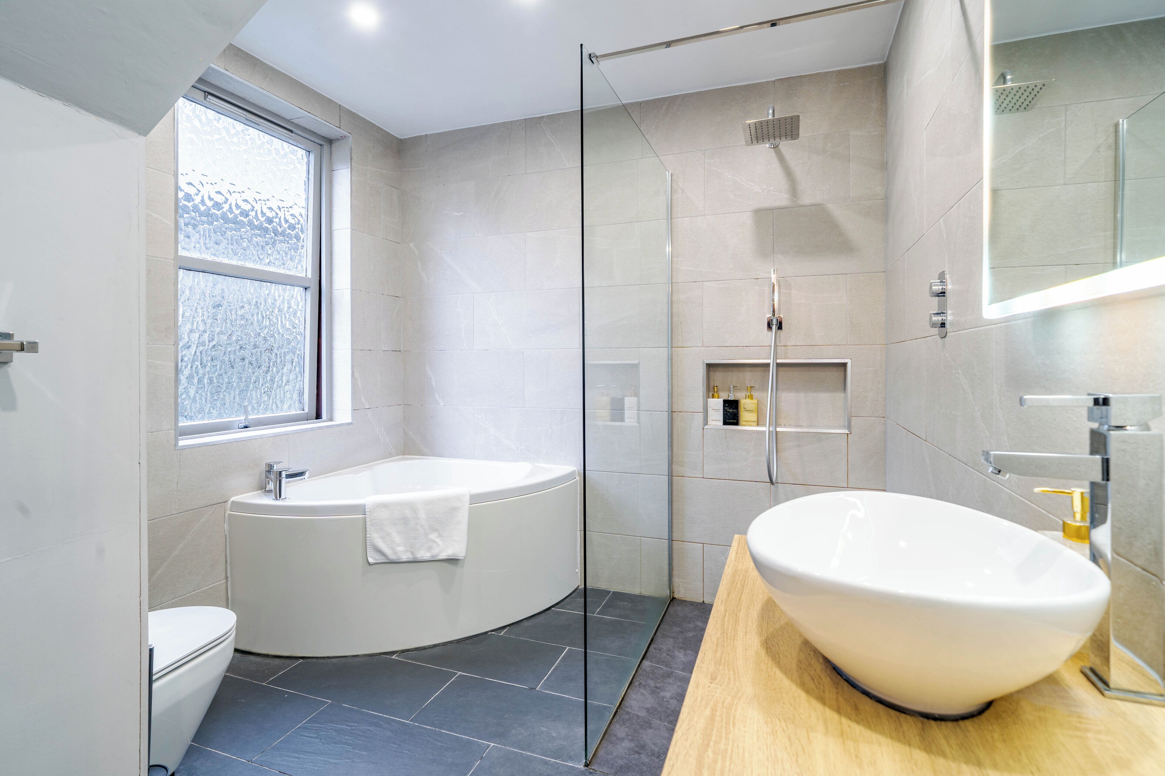 Deluxe Double Room | Egyptian cotton sheets, premium bedding, down duvets, free WiFi