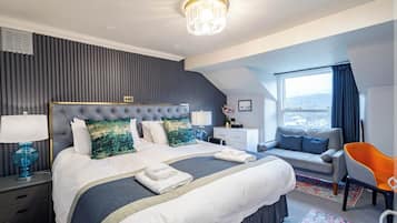 Deluxe Double Room, Mountain View | Egyptian cotton sheets, premium bedding, down comforters, free WiFi