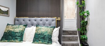 Waterhead Rooms & Suites