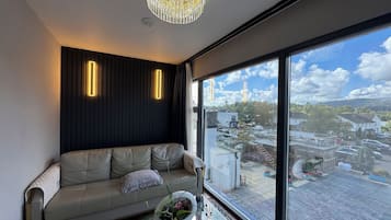 Suite Deluxe, vue montagne | 1 chambre, literie de qualité supérieure, couette en duvet d'oie