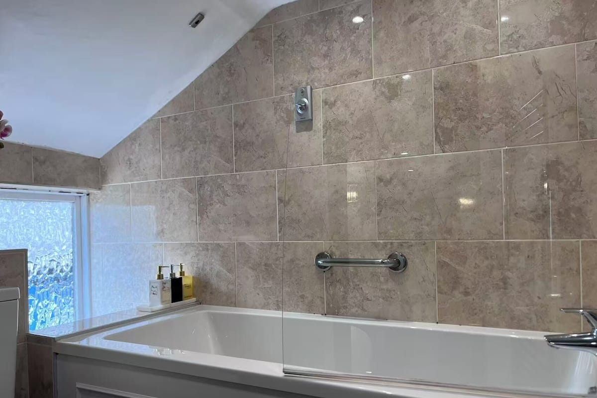 Deluxe eenpersoonskamer | 1 slaapkamer, luxe beddengoed, donzen dekbedden, gratis wifi