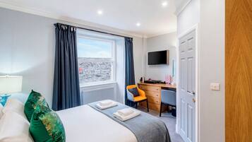 Deluxe Double Room | Egyptian cotton sheets, premium bedding, down duvets, free WiFi
