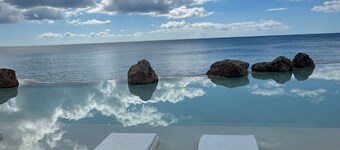 Beautiful 3 BR Villa in Tracadero Beach Resort