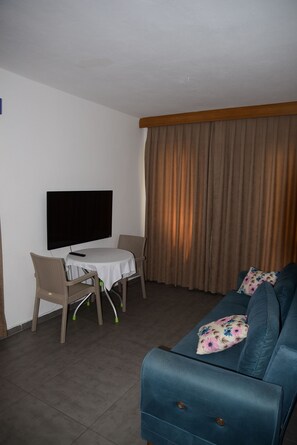 Basic Apartment, Balcony, City View | Living area - Nature Maris Apart (Marmaris)
