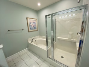 Douche, serviettes fournies
