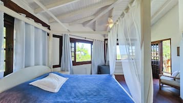 3 bedrooms, blackout curtains, iron/ironing board, free WiFi