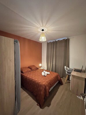 3 Schlafzimmer, kostenloses WLAN, Bettwäsche