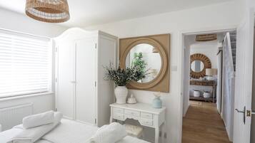 3 bedrooms, free WiFi, individually decorated, individually furnished