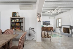Villa, Sea View | Dining room - Mykonian Hills (Mykonos)