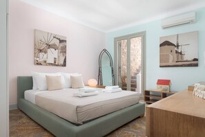 Vila, vista para o mar | 4 quartos, cofres nos quartos, ferros/tábuas de passar roupa