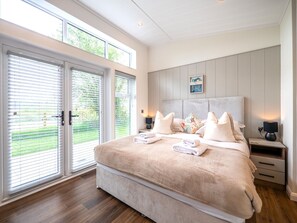 3 soverom, strykejern/-brett, wi-fi (inkludert) og sengetøy