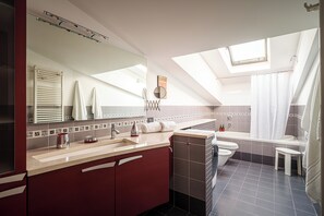 Apartment, Patio | Bathroom - Accomodo MIT39 Trivano San Siro (Milan)