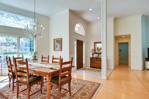 Maison (4 Bedrooms) | Intérieur