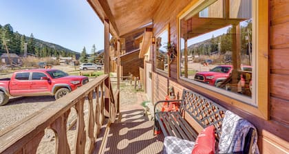 < 1 Mi to Skiing: Family-friendly Red River Haven