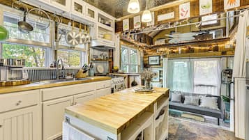 Nhà (3 Bedrooms) | Nội thất