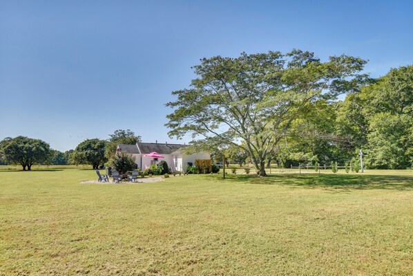 Interior - Bungalow w/ Large Yard: 8 Mi to Cape Charles Beach (Cape Charles)