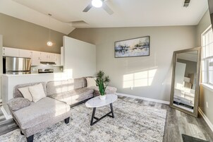 Apartment (2 Bedrooms) | Front of property