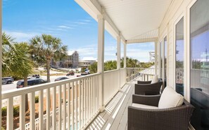Property grounds - Steps Away From Beach Access - Private Pool - 3 Bikes - Ocean Views (Santa Rosa Beach)