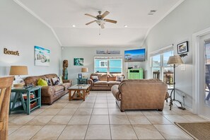 하우스, 침실 3개 | 거실 공간 | 스마트 TV, 스트리밍 서비스