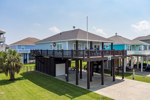 House, 3 Bedrooms | Exterior - Outlaw's Inn 3 Bedroom Home (Port Bolivar)