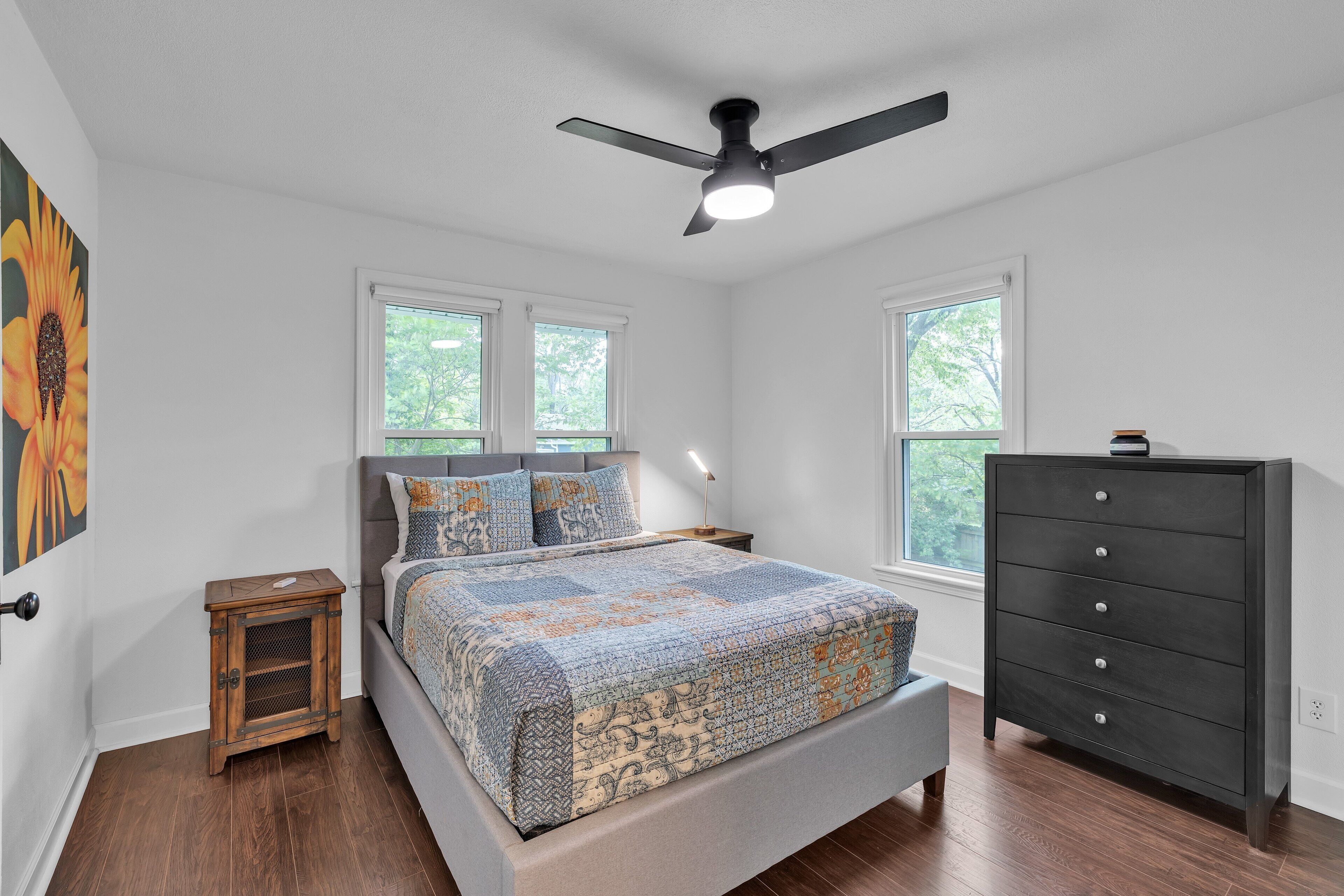 Maison, 2 chambres | 2 chambres, bureau, espace de travail pour ordinateurs portables