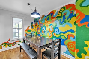 House, 2 Bedrooms | Dining