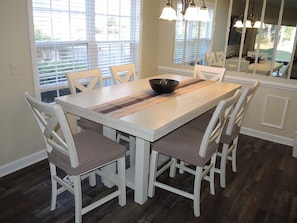 Condo, 1 Bedroom | Dining