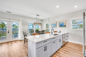 House, Ocean View | Private kitchen | Full-size fridge, microwave, oven, stovetop