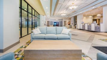 Apartamento, 4 habitaciones | Vestíbulo