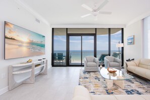 Condo, 4 Bedrooms | Living area