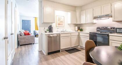 Frankford Townhomes "A" - Central/Garage/Sleeps 4