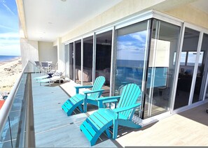 Apartment | 1 bedroom - Luxury Couples Retreat - Beachfront - Adult Only Rooftop Pool and Views for Miles (Puerto Peñasco)