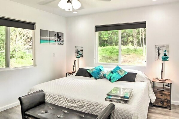 3 bedrooms, iron/ironing board, free WiFi, bed sheets