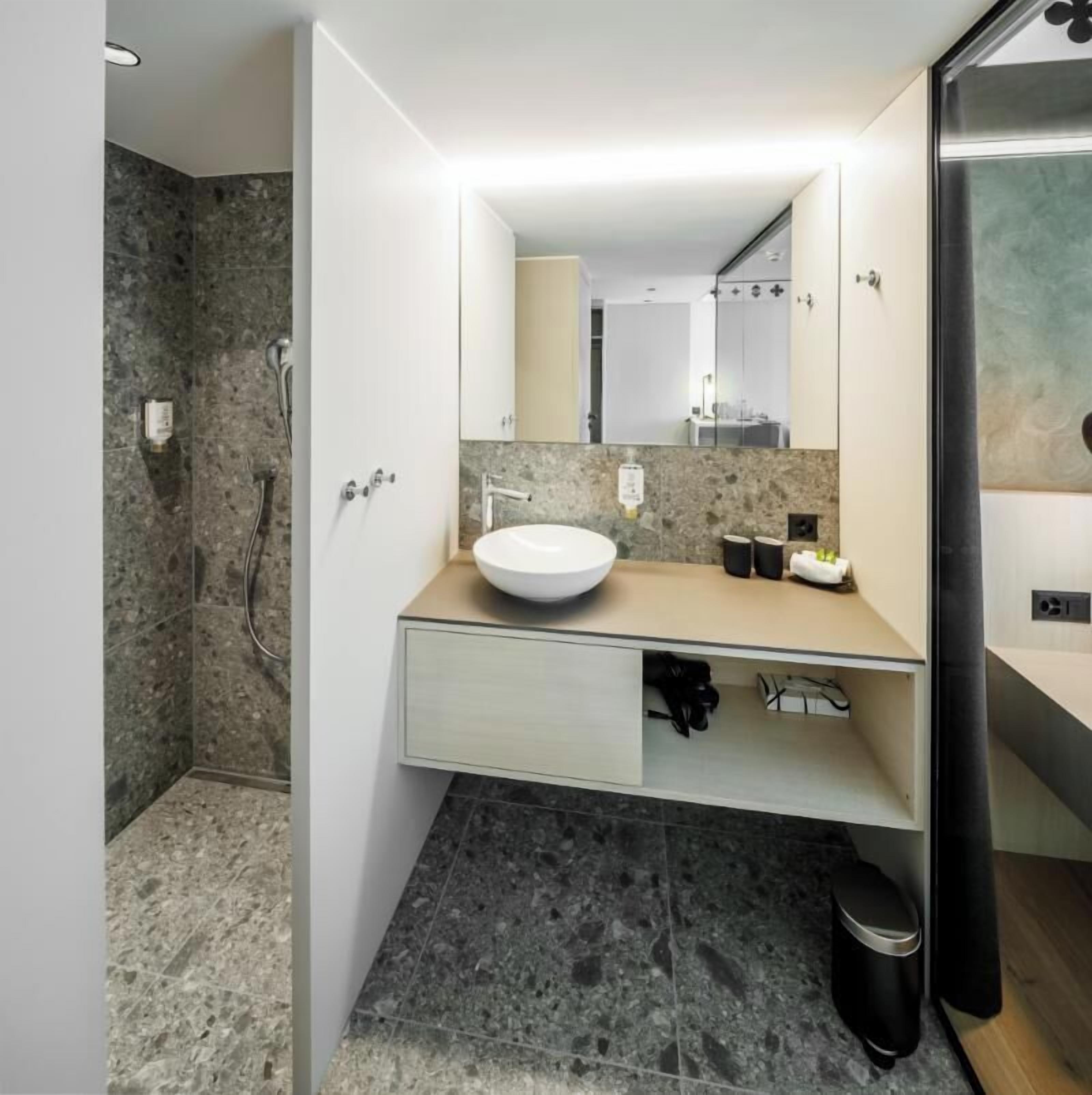Chambre Double Deluxe, 1 chambre | Salle de bain