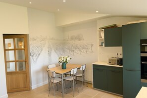 Dining - "Malitourne" Renovated family country house (Thorigné-d'Anjou)