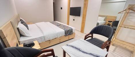 Superior Double Room, City View | Iron/ironing board