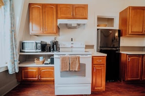 Mikrowelle, Ofen, Herdplatte