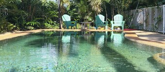 Liana One Coastal Mission Vibe