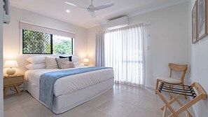 3 quartos, ferros/tábuas de passar roupa, Wi-Fi, roupa de cama