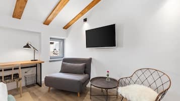 Habitación doble Deluxe, vista al mar | Espacio para trabajar con laptop y wifi gratis
