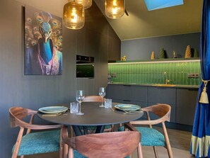 House | Dining