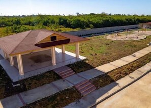 Căn hộ, 2 phòng ngủ, hút thuốc, ban công | Ngoại thất